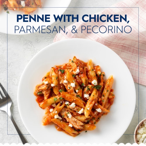 Barilla Blue Box Penne Non-GMO Project Certified & Kosher Pasta Perspective: left