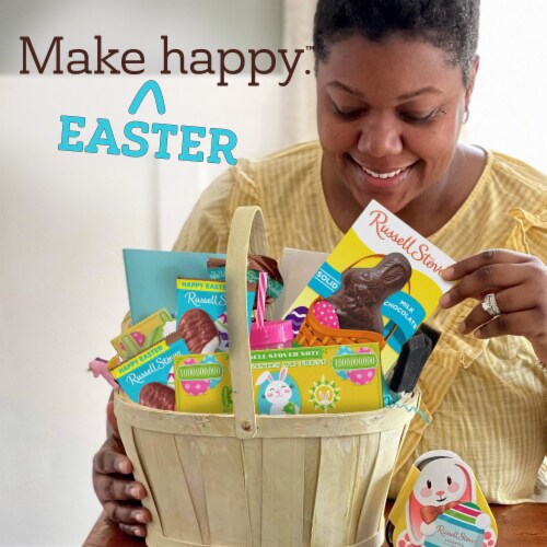 RUSSELL STOVER Easter Bunny Solid Milk Chocolate Candy Rabbit Perspective: left