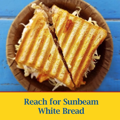 Sunbeam Giant White Sandwich Bread Perspective: left