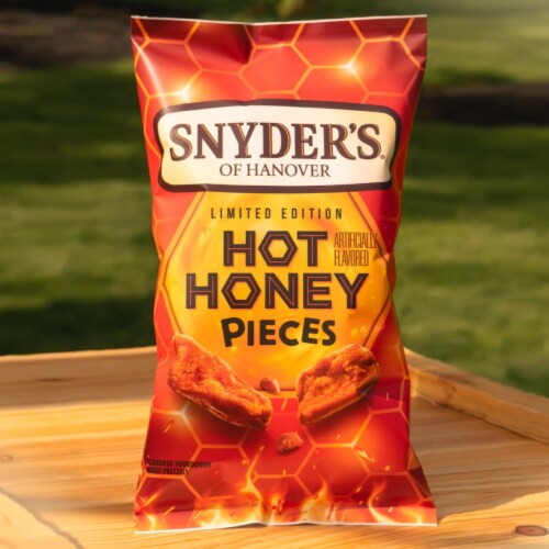 Snyder's of Hanover Pretzel Pieces, Hot Honey Flavored, 10 Oz Perspective: left