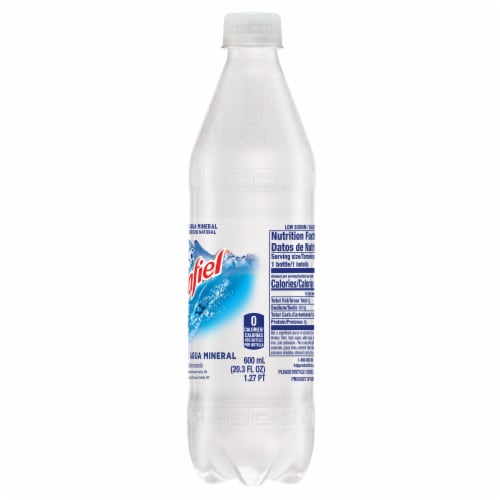 Peñafiel Mineral Spring Bottled Water Perspective: left