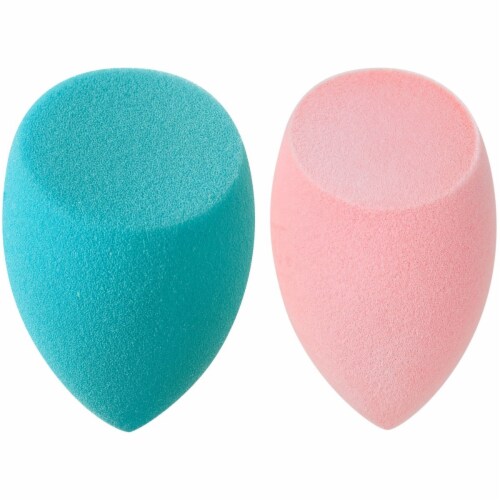 Real Techniques® Miracle Mattifying Duo Sponges Perspective: left