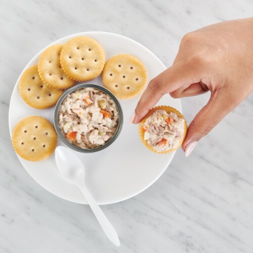 StarKist Snack-To-Go Ready-to-Eat Tuna Salad Kit Perspective: left