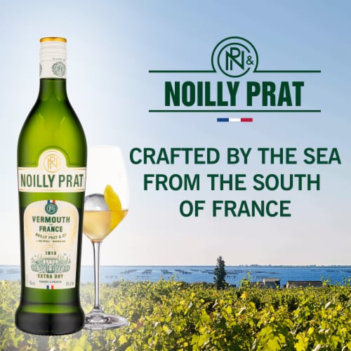 NOILLY PRAT® Extra Dry Vermouth, Cocktail Mixer Perspective: left