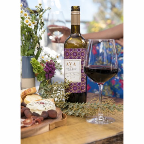 Ava Grace Vineyards Red Blend International Wine Perspective: left