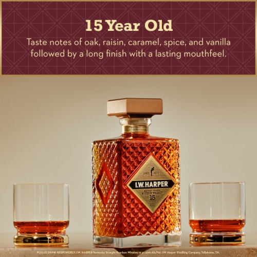 I.W. Harper Whiskey - American 15 YO Perspective: left