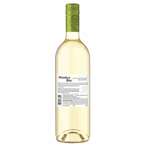 Monkey Bay Sauvignon Blanc New Zealand White Wine Perspective: left