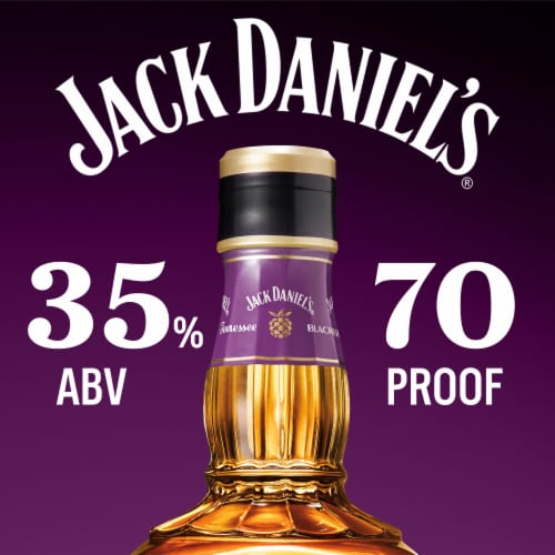 Jack Daniel's® Tennessee Blackberry™ Whiskey Perspective: left