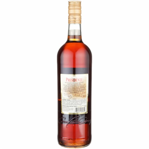 Presidente Grape Brandy Perspective: left