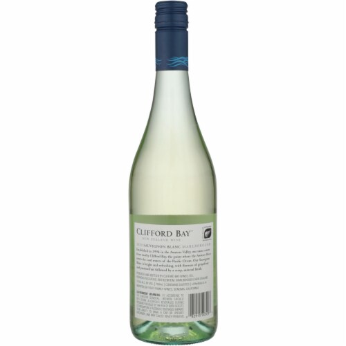 Clifford Bay Sauvignon Blanc New Zealand White Wine Perspective: left
