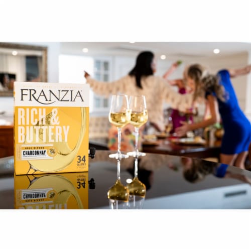Franzia Bold Blends Rich & Buttery Chardonnay White Wine Box Perspective: left