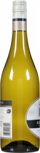 Mud House Sauvignon Blanc New Zealand White Wine Perspective: left