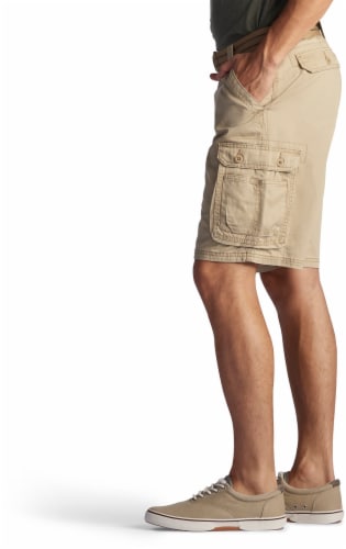 Lee Men's Wyoming Cargo Shorts - Buff Perspective: left