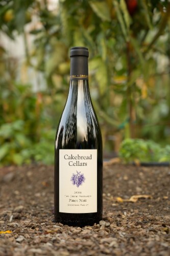 Cakebread Cellars Pinot Noir California Red Wine Perspective: left
