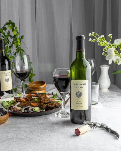 Cakebread Cellars Merlot Napa Valley Red Wine Perspective: left
