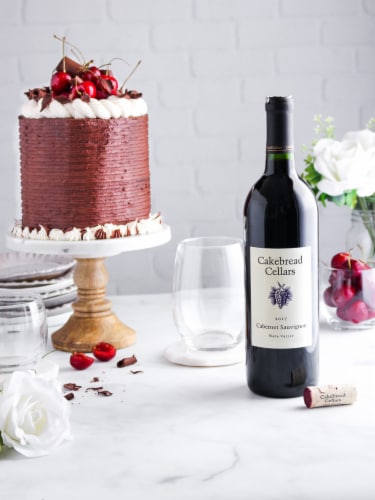 Cakebread Cellars Cabernet Sauvignon Napa Valley Red Wine Perspective: left