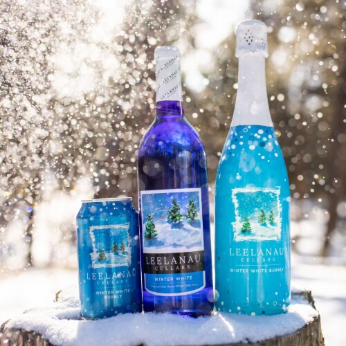 Leelanau Cellars Winter White Bubbly Sparkling Wine Perspective: left