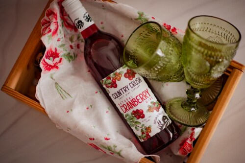 Country Crush Natural Cranberry Fruit Wine Perspective: left