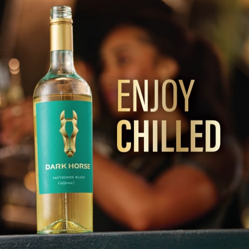 Dark Horse Sauvignon Blanc White Wine Perspective: left