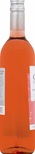 Gallo® Family Vineyards Sweet Grapefruit Rose Perspective: left