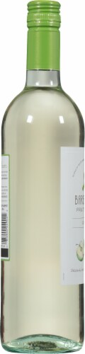 Barefoot Fruitscato Apple Moscato Sweet Wine Perspective: left