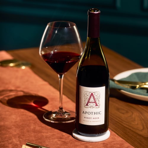 Apothic® Pinot Noir California Red Wine Perspective: left