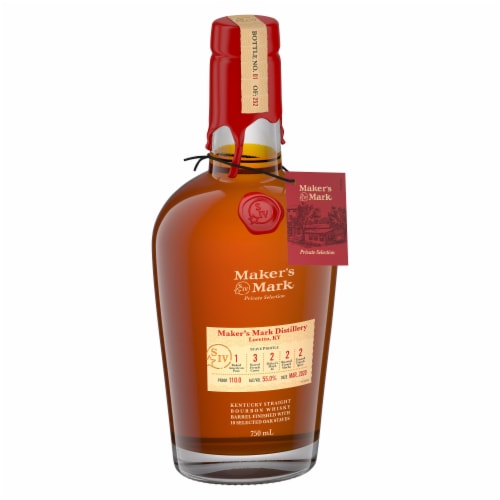 Maker's Mark Private Select Bourbon Whisky Perspective: left