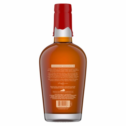 Maker's Mark Wood Finish Series Bourbon Whisky Perspective: left