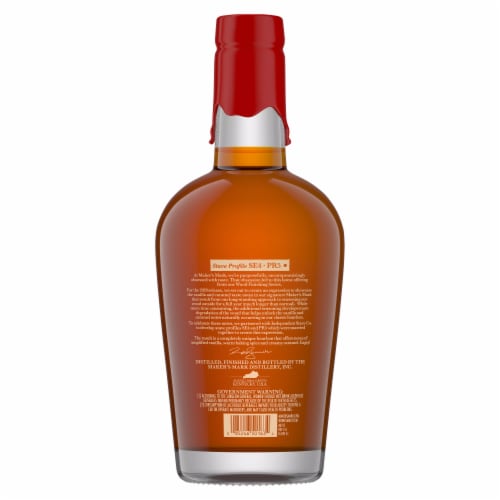 Maker's Mark Wood Finish Series Bourbon Whisky Perspective: left