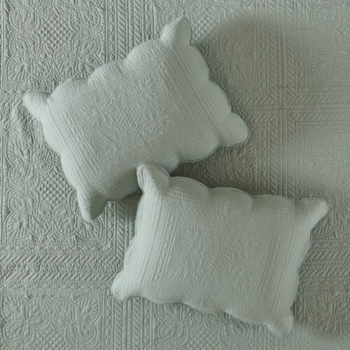Madison Park Tuscany 3 Piece Reversible Scalloped Edge Coverlet Set Seafoam Full/Queen Perspective: left