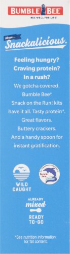 Bumble Bee® Snack on the Run Everything Bagel Seasoning Tuna Salad and Crackers Perspective: left