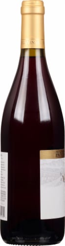 Bottega Vinaia Pinot Noir Red Wine Perspective: left