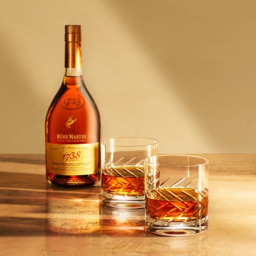Remy Martin Perspective: left