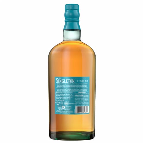 The Singleton of Glendullan 15 Year Old Single Malt Scotch Whisky Perspective: left