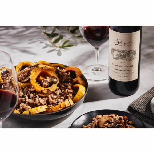 Silverado Vineyards Merlot California Red Wine Perspective: left