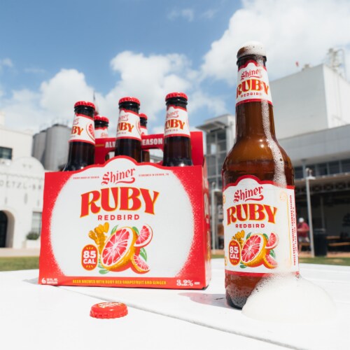 Shiner Ruby Redbird Fruited Lager Craft Beer Perspective: left
