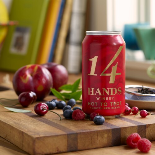 14 Hands Hot To Trot Smooth Red Blend Wine Can Perspective: left