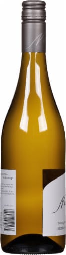 Nautilus Sauvignon Blanc Perspective: left