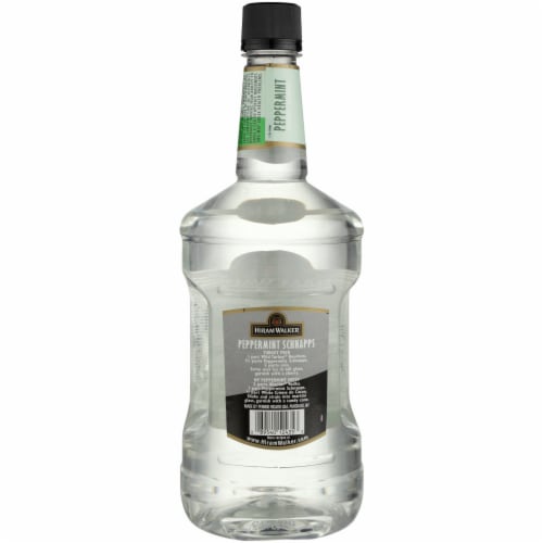 Hiram Walker Peppermint Schnapps Perspective: left