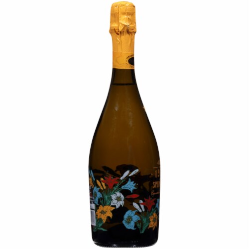 Cavicchioli Italian Sparkling White Wine Perspective: left