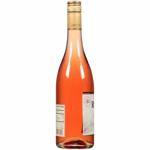 Riunite Peach Moscato Wine Perspective: left