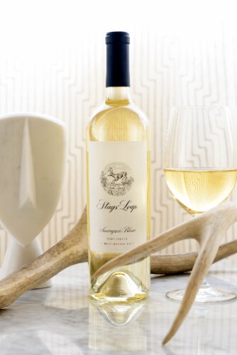 Stag's Leap Winery Sauvignon Blanc White Wine Perspective: left