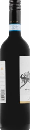 La Fiera Montepulciano D'Abruzzo Red Blend Perspective: left