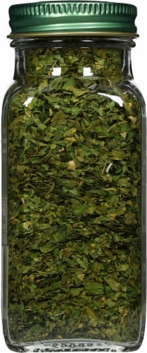 Simply Organic® Parsley Perspective: left