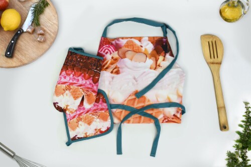 Springbok Icing on the Cake Adjustable Kitchen Apron, Oven Mitt and Pot Holder Set Perspective: left
