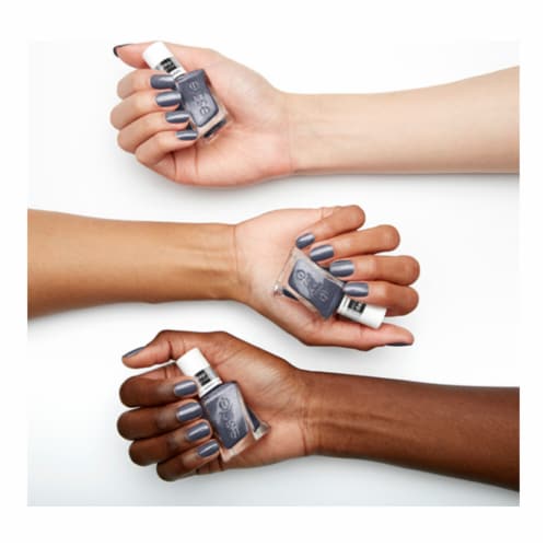 Essie Gel Couture Vegan Nail Polish Brocade Crusade Perspective: left
