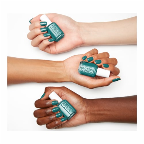 Essie Salon-Quality Vegan Nail Polish UnGuilty Pleasures Perspective: left