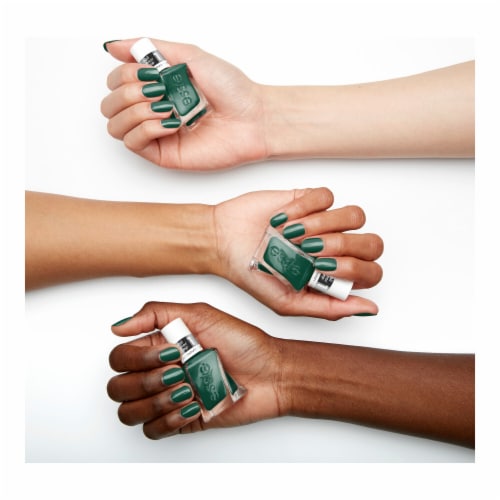 Essie Gel Couture Vegan Nail Polish In-Vest In Style Perspective: left