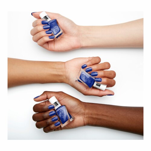 gel couture by essie Vegan Nail Polish New Highs Perspective: left