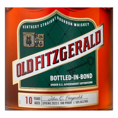 Old Fitzgerald Aged 10 Years Bottled in Bond Kentucky Straight Bourbon Whiskey Perspective: left